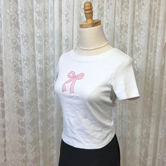 Pacsun Beaded Pink Bow White Baby Tee Women's‎ Large Preppy Feminine - Picture 3 of 5
